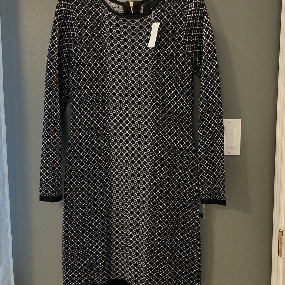 Elegant Black and White Patterned Dress, M.